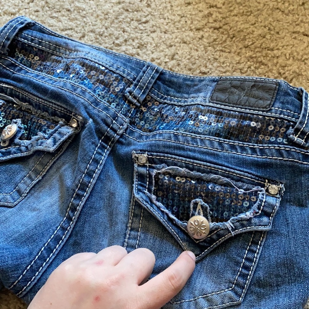 Jeans - Picture 6 of 6